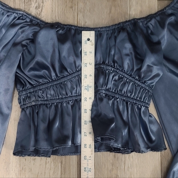 Elegant Blue Off-Shoulder Women's Top - Picture 4 of 5